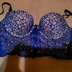 VICTORIA SECRET BRA NWT